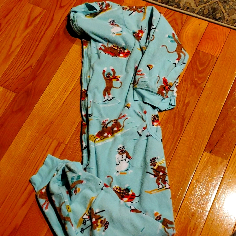 Skiing Monkeys One Piece Sleepwear